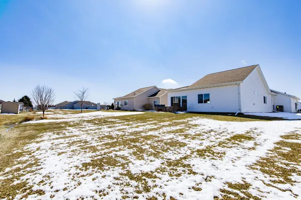 $360,000 | 3720 34th Street South, Moorhead, MN 56560