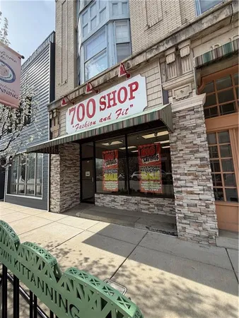 $850 | 117 Market Street, Kittanning, PA 16201