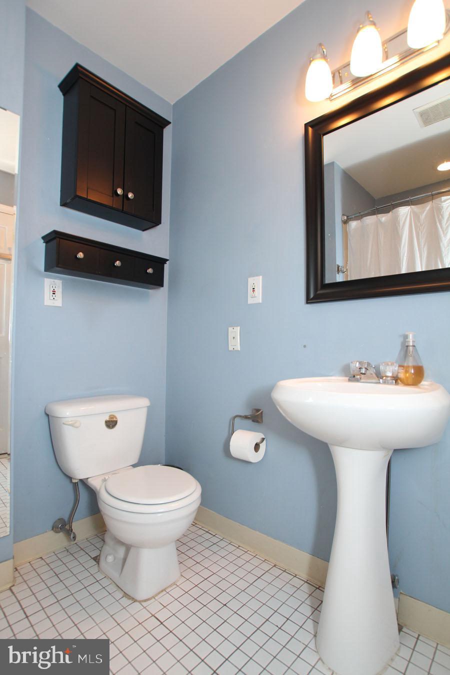 202 Jackson Street Philadelphia, PA 19148 - Photo 15 of 21 Gallery Image 15