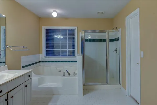 $2,700 | 1429 Oglethorpe Drive, Suwanee, GA 30024