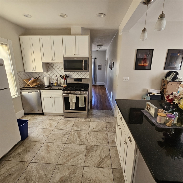 544 Trapelo Road, Unit 2 Belmont, MA 02478 - Photo 4 of 14