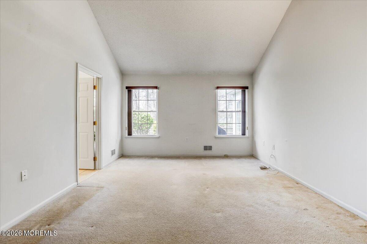 24 Merion Lane Jackson, NJ 08527 - Photo 16 of 45 an empty room with windows