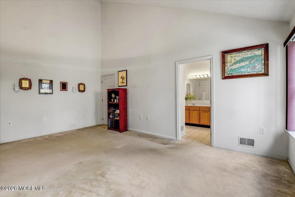 24 Merion Lane Jackson, NJ 08527 - Photo 19 of 45 a view of a livingroom with a furniture