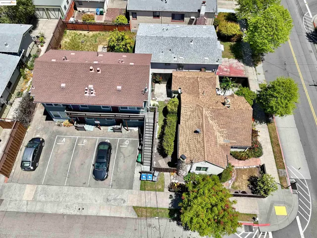 $1,395,000 | 1201 Dwight Way, Berkeley, CA 94702