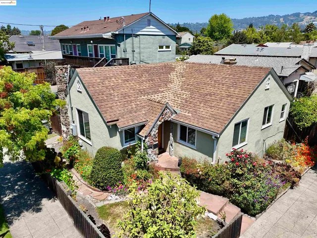 $1,395,000 | 1201 Dwight Way, Berkeley, CA 94702