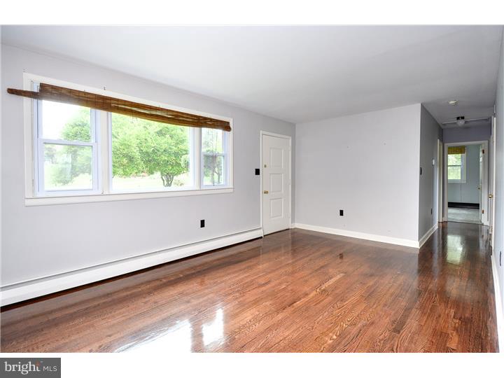 853 Spring City Road Phoenixville, PA 19460 - Photo 10 of 25