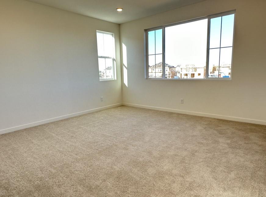 611 Willow Bend Lathrop, CA 95330 - Photo 8 of 11 an empty room with a window