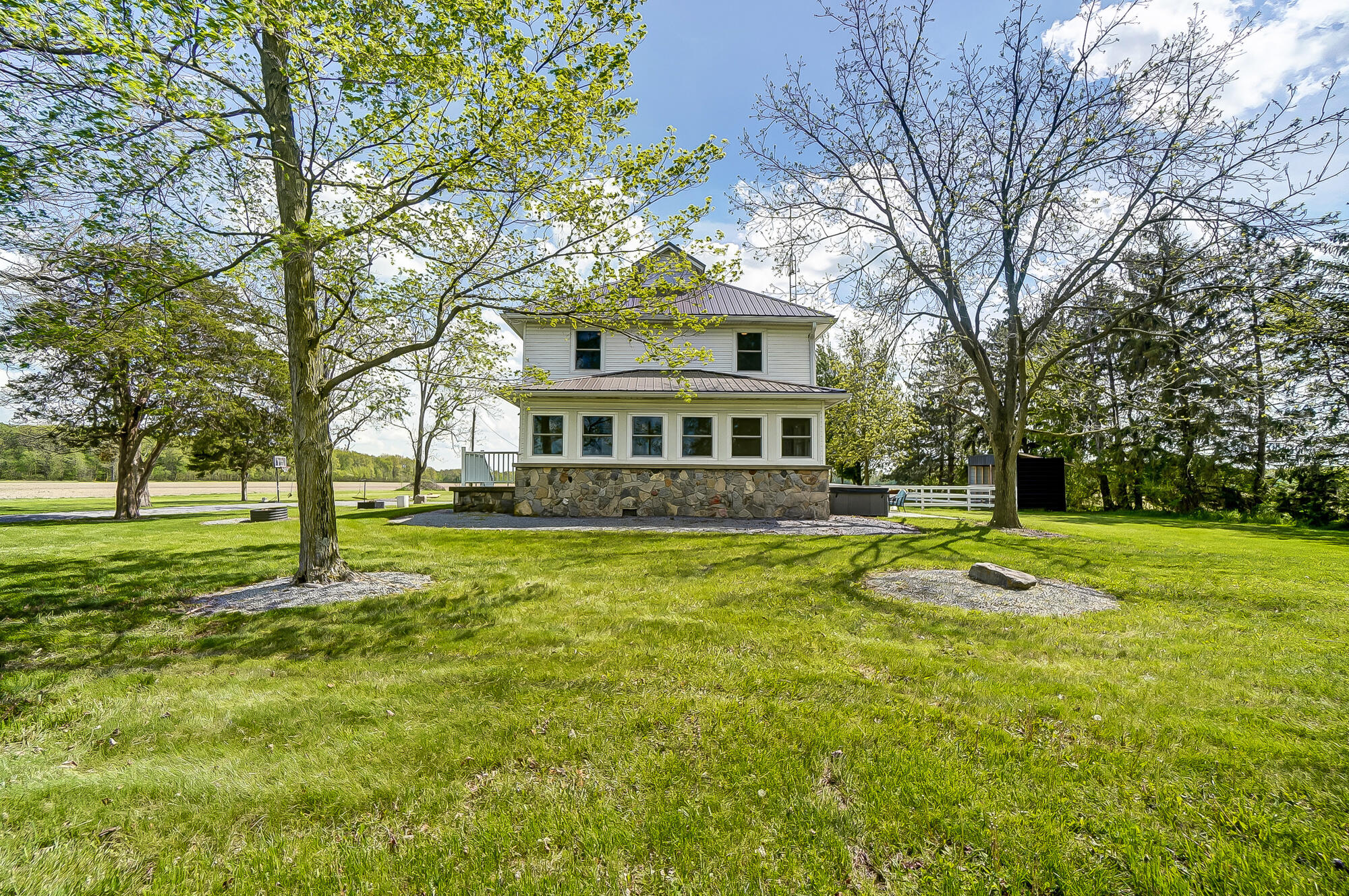 8432 Howick Road Celina, OH 45822 - Photo 2 of 76