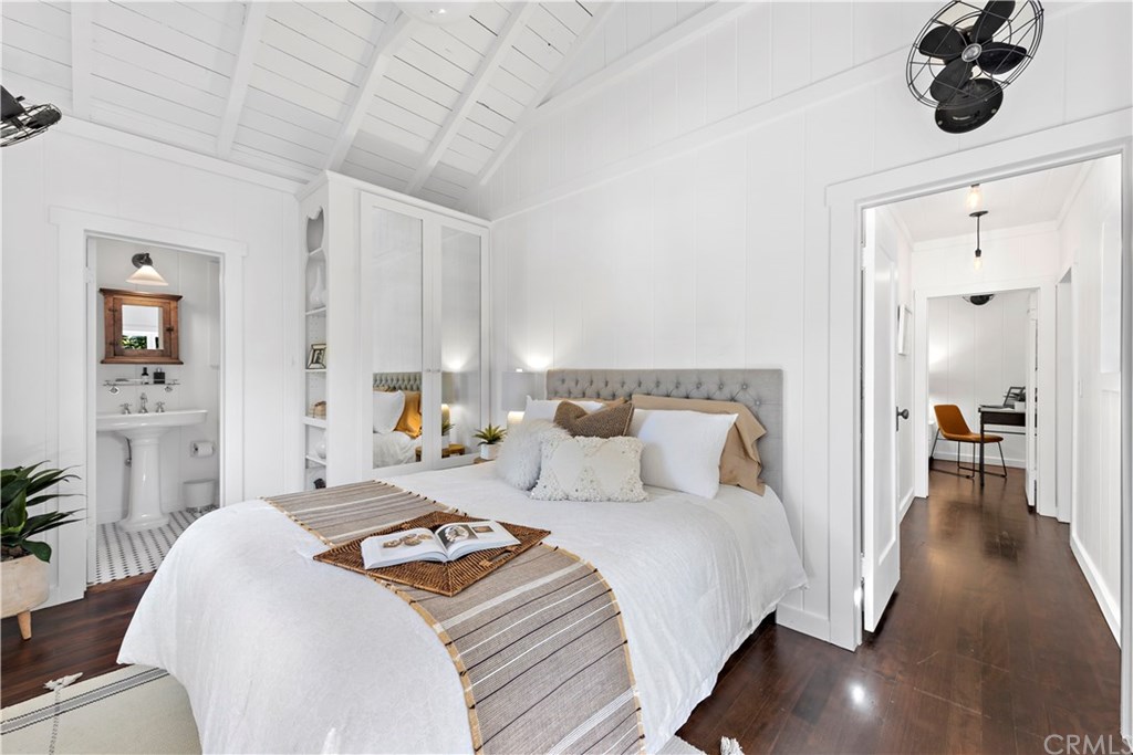 475 El Bosque Laguna Beach, CA 92651 - Photo 16 of 30