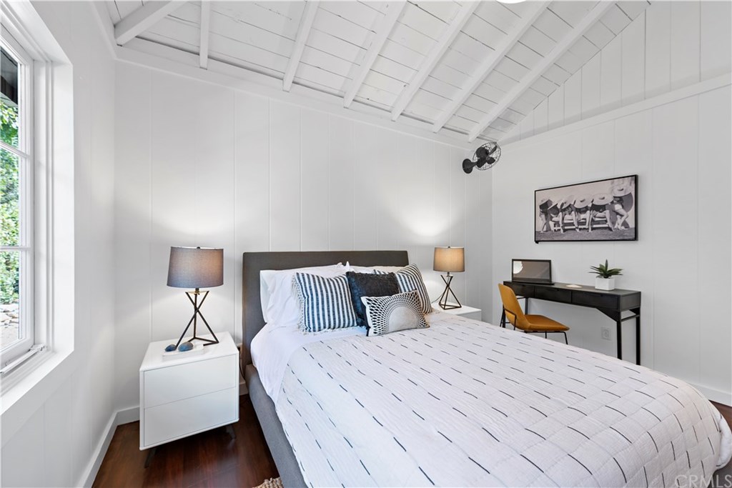 475 El Bosque Laguna Beach, CA 92651 - Photo 19 of 30