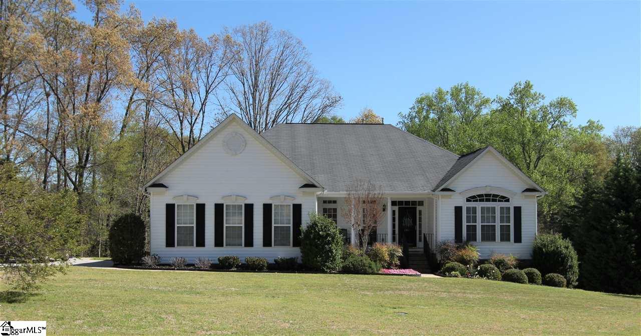 105 Hydrangea Way Simpsonville, SC 29681 - Photo 1 of 36 Gallery Image 1