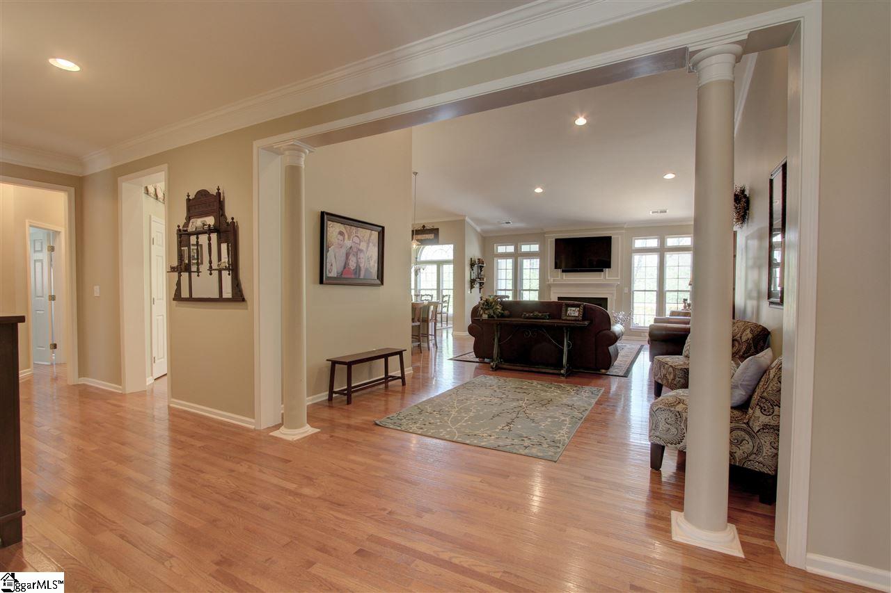 105 Hydrangea Way Simpsonville, SC 29681 - Photo 12 of 36 Gallery Image 12