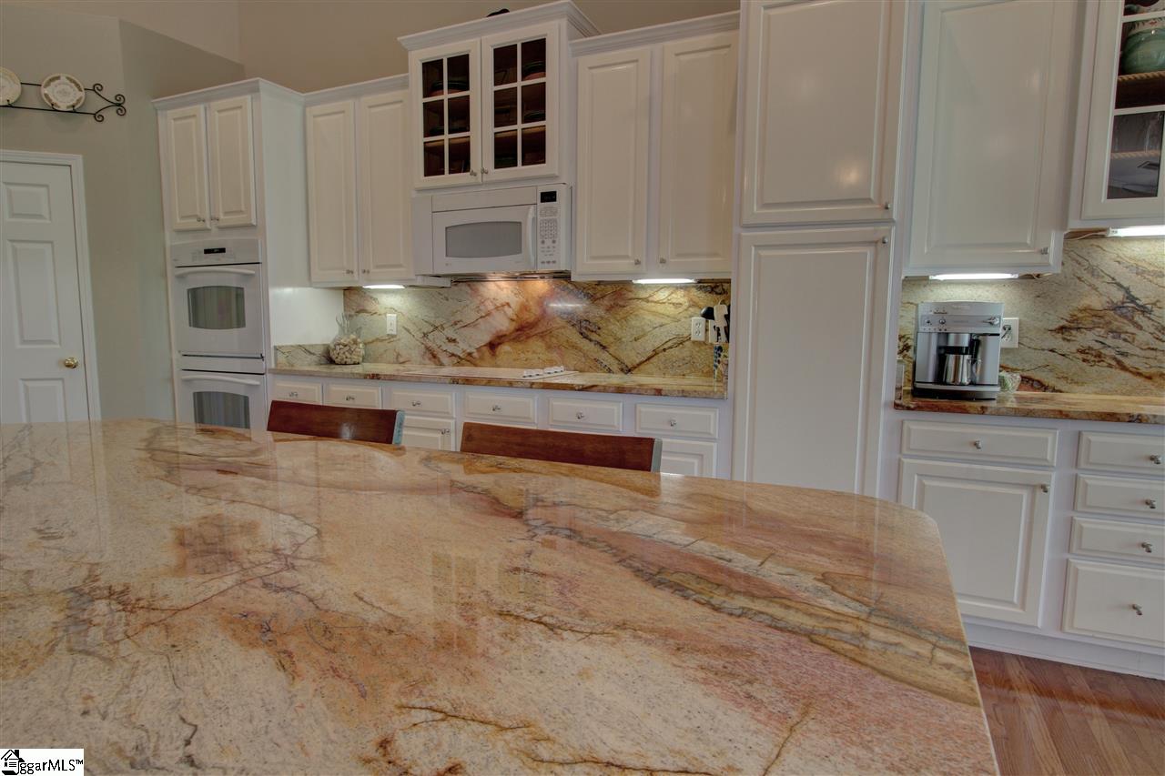105 Hydrangea Way Simpsonville, SC 29681 - Photo 18 of 36 Gallery Image 18
