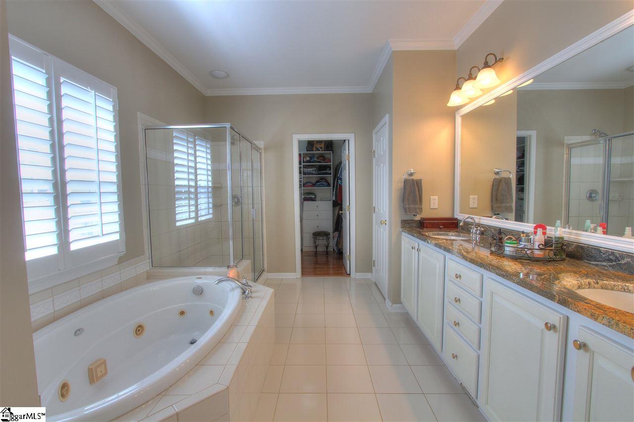105 Hydrangea Way Simpsonville, SC 29681 - Photo 27 of 36 Gallery Image 27