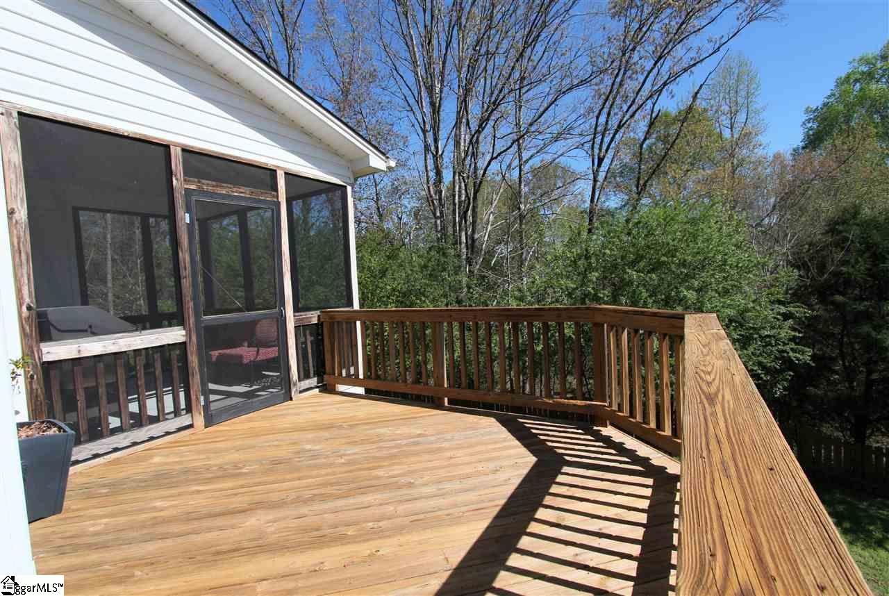 105 Hydrangea Way Simpsonville, SC 29681 - Photo 34 of 36 Gallery Image 34