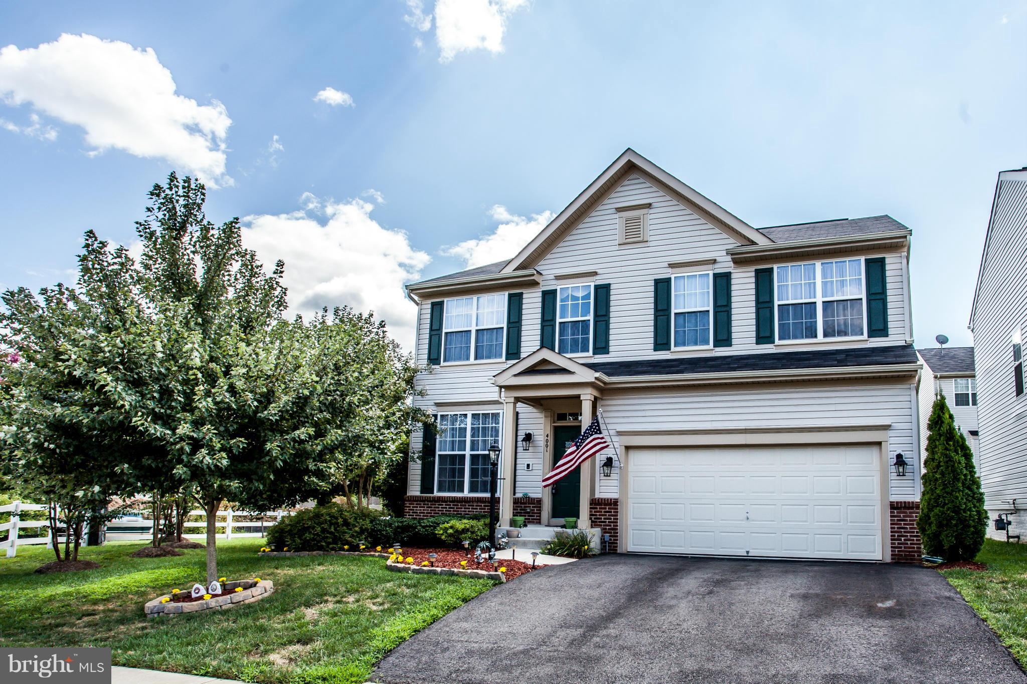 4001 Presidential Hill Loop Dumfries, VA 22025 - Photo 1 of 22 Exterior (Front)