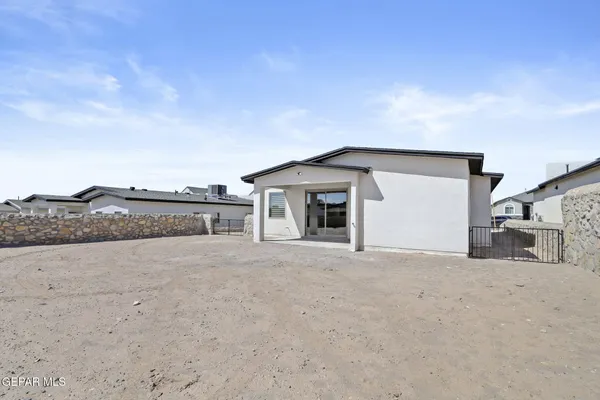 a view of a house with a outdoor space