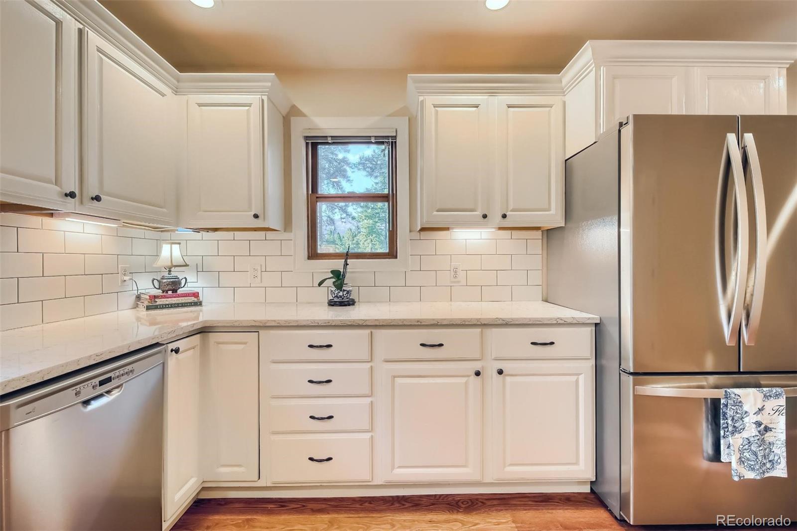 588 Dawson Road Pine, CO 80470 - Photo 8 of 35 Gallery Image 8