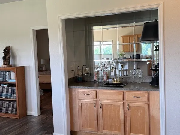 $299,900 | 148 Virginia Drive, Unit B, Makanda, IL 62958