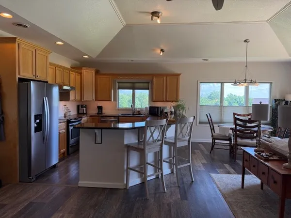 $299,900 | 148 Virginia Drive, Unit B, Makanda, IL 62958