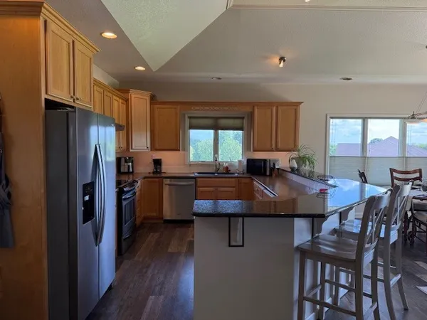 $299,900 | 148 Virginia Drive, Unit B, Makanda, IL 62958