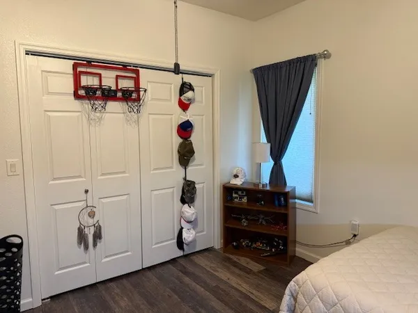 $299,900 | 148 Virginia Drive, Unit B, Makanda, IL 62958