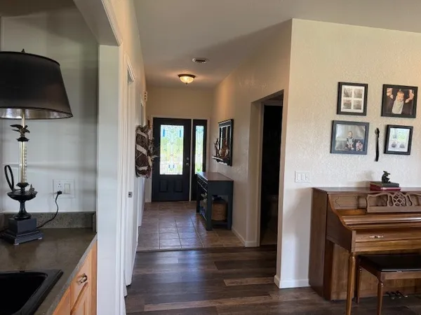 $299,900 | 148 Virginia Drive, Unit B, Makanda, IL 62958