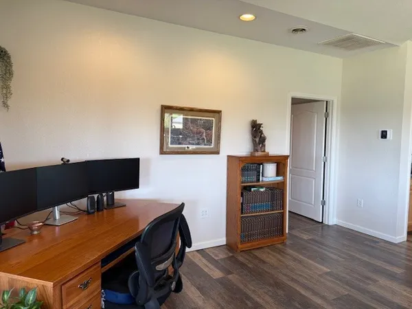 $299,900 | 148 Virginia Drive, Unit B, Makanda, IL 62958