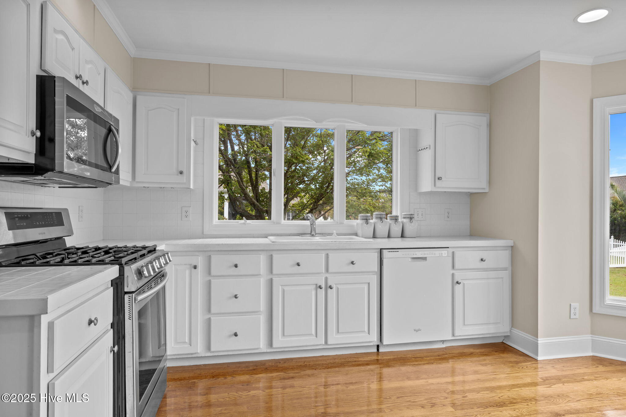 107 Magens Way Cedar Point, NC 28584 - Photo 16 of 54 Kitchen