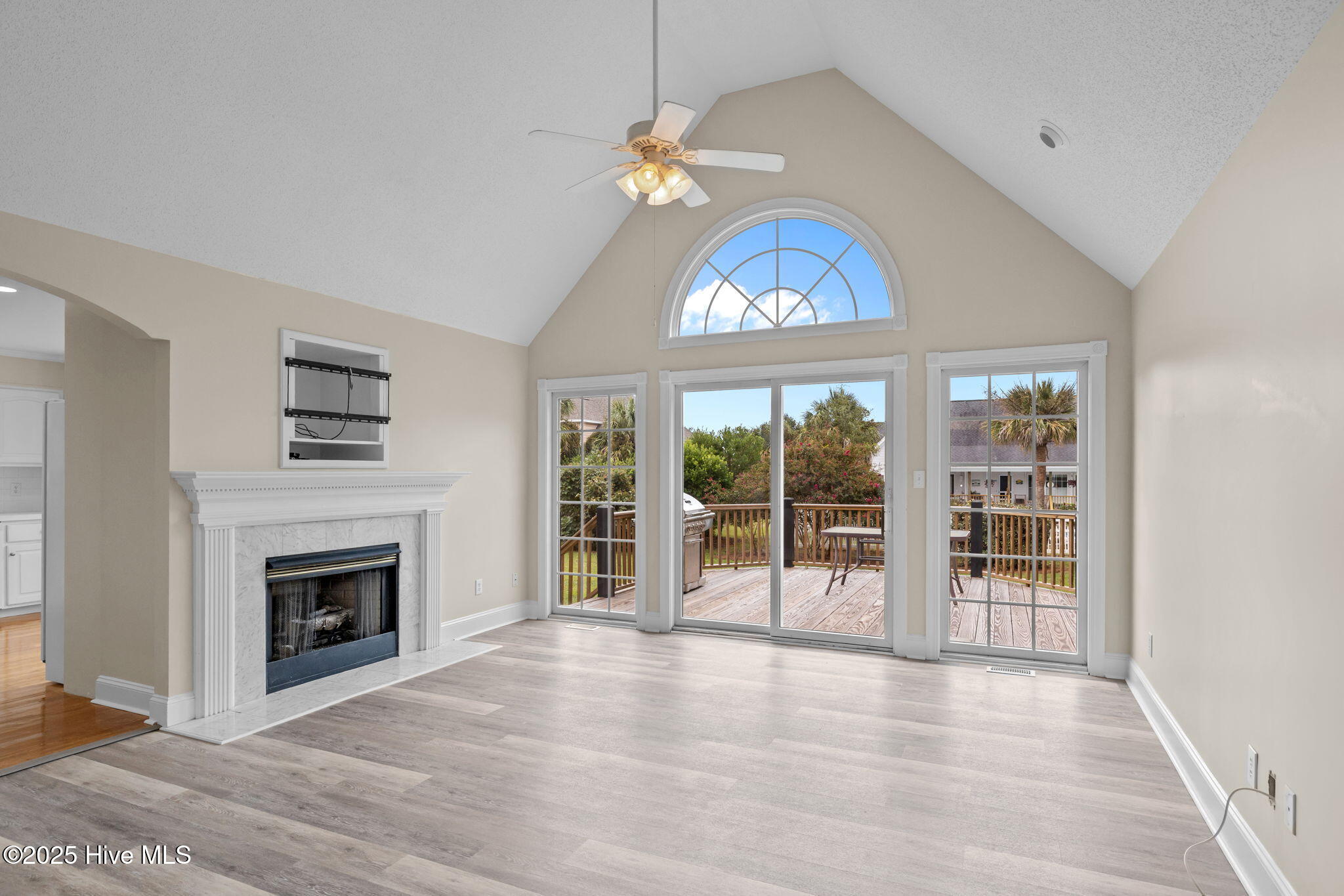 107 Magens Way Cedar Point, NC 28584 - Photo 10 of 54 Living Room
