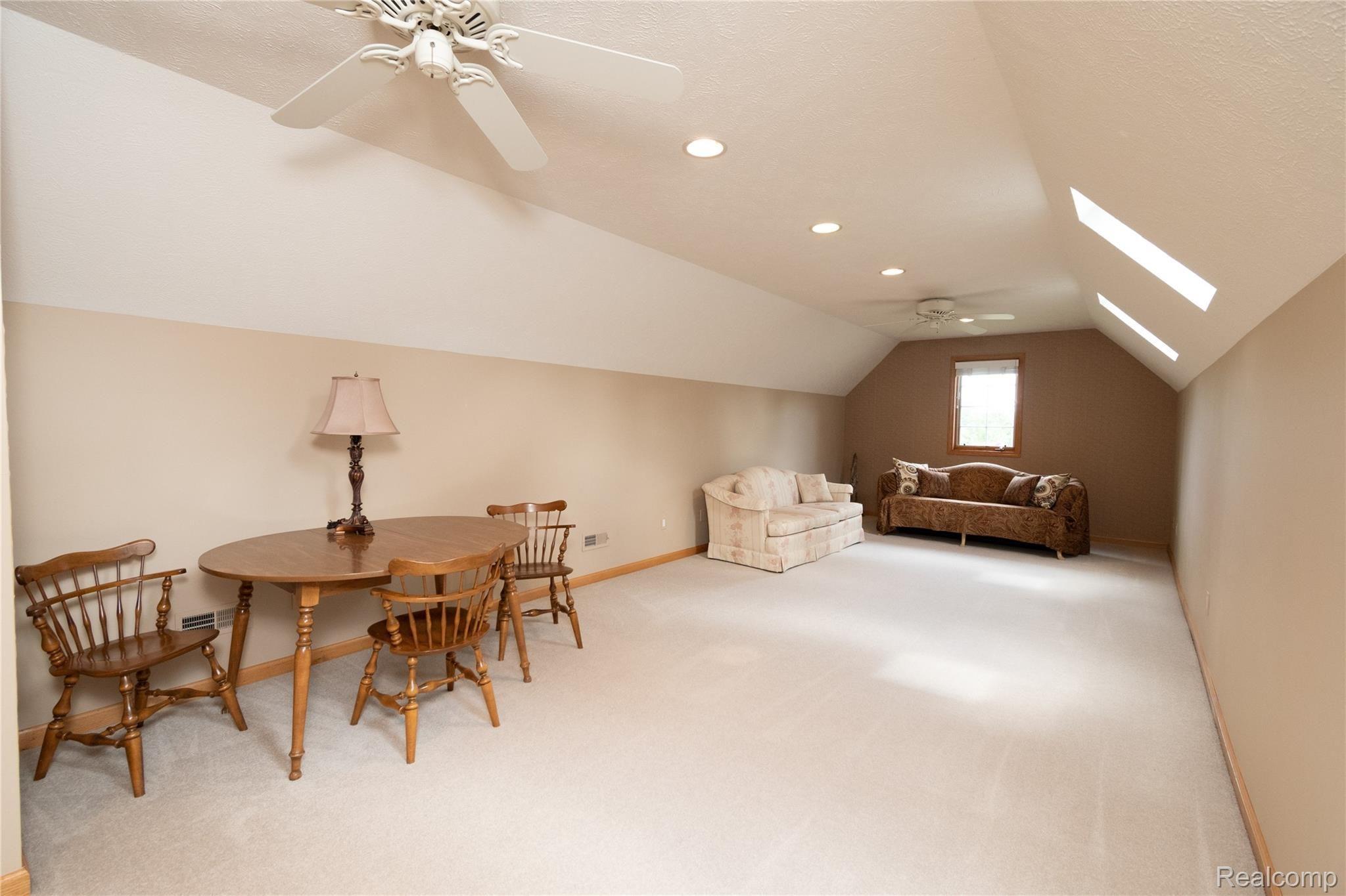 9449 Quail Ridge Run Brighton, MI 48114 - Photo 49 of 71 DSC_0871.jpg