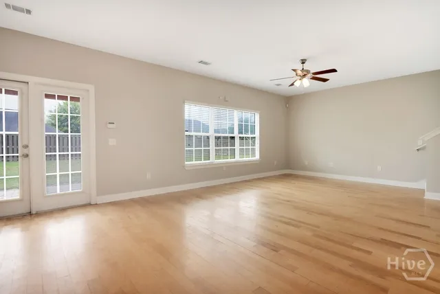 $2,600 | 255 Red Oak Drive, Richmond Hill, GA 31324