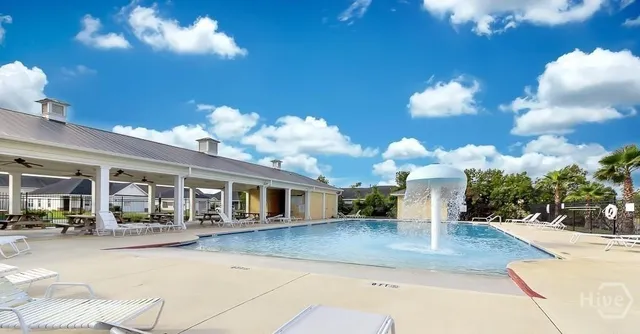 $2,600 | 255 Red Oak Drive, Richmond Hill, GA 31324