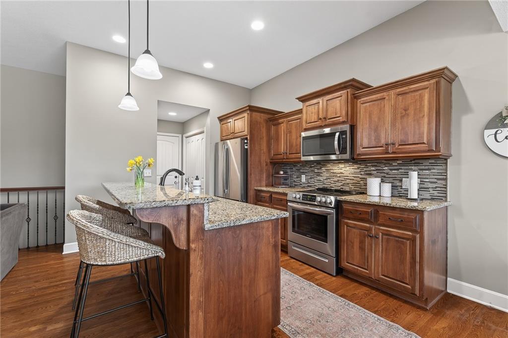 18302 West 194th Terrace Spring Hill, KS 66083 - Photo 12 of 46