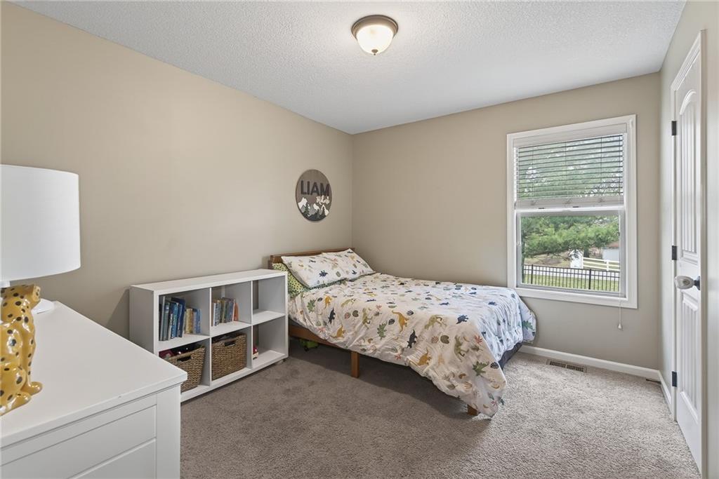 18302 West 194th Terrace Spring Hill, KS 66083 - Photo 10 of 46