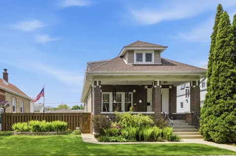 $739,900 | 5320 North Lovejoy Avenue, Chicago, IL 60630