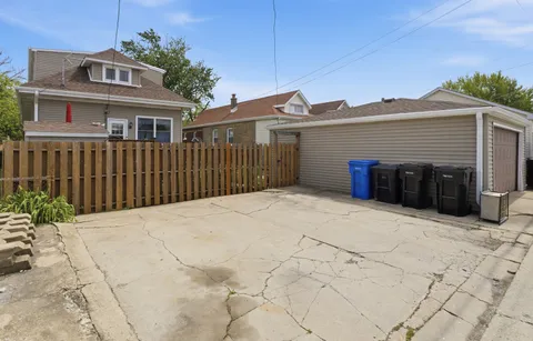 $739,900 | 5320 North Lovejoy Avenue, Chicago, IL 60630