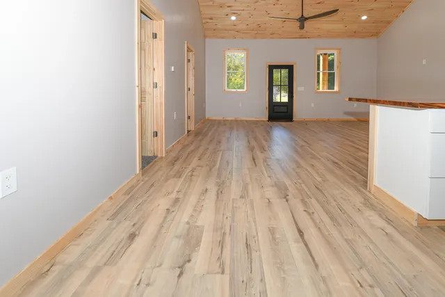 $399,000 | 12 Starlight Drive, Bridgton, ME 04009