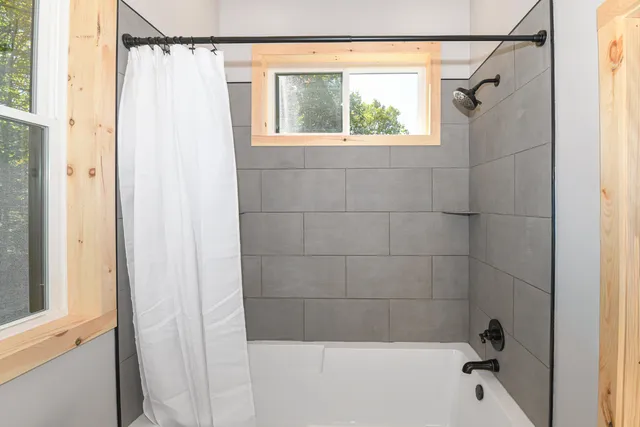 $399,000 | 12 Starlight Drive, Bridgton, ME 04009