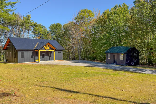 $399,000 | 12 Starlight Drive, Bridgton, ME 04009