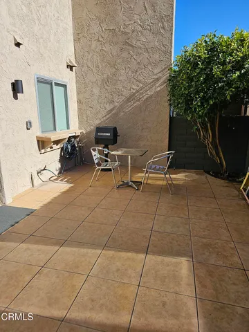 $2,450 | 2166 North Indian Canyon Drive, Unit B, Palm Springs, CA 92262