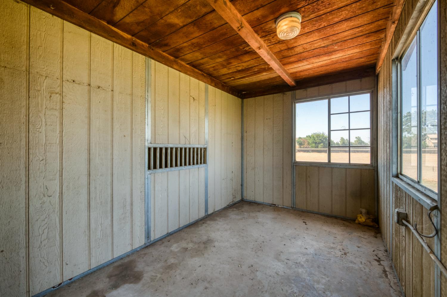 4105 Perrin Road Clovis, CA 93619 - Photo 43 of 67 Gallery Image 43