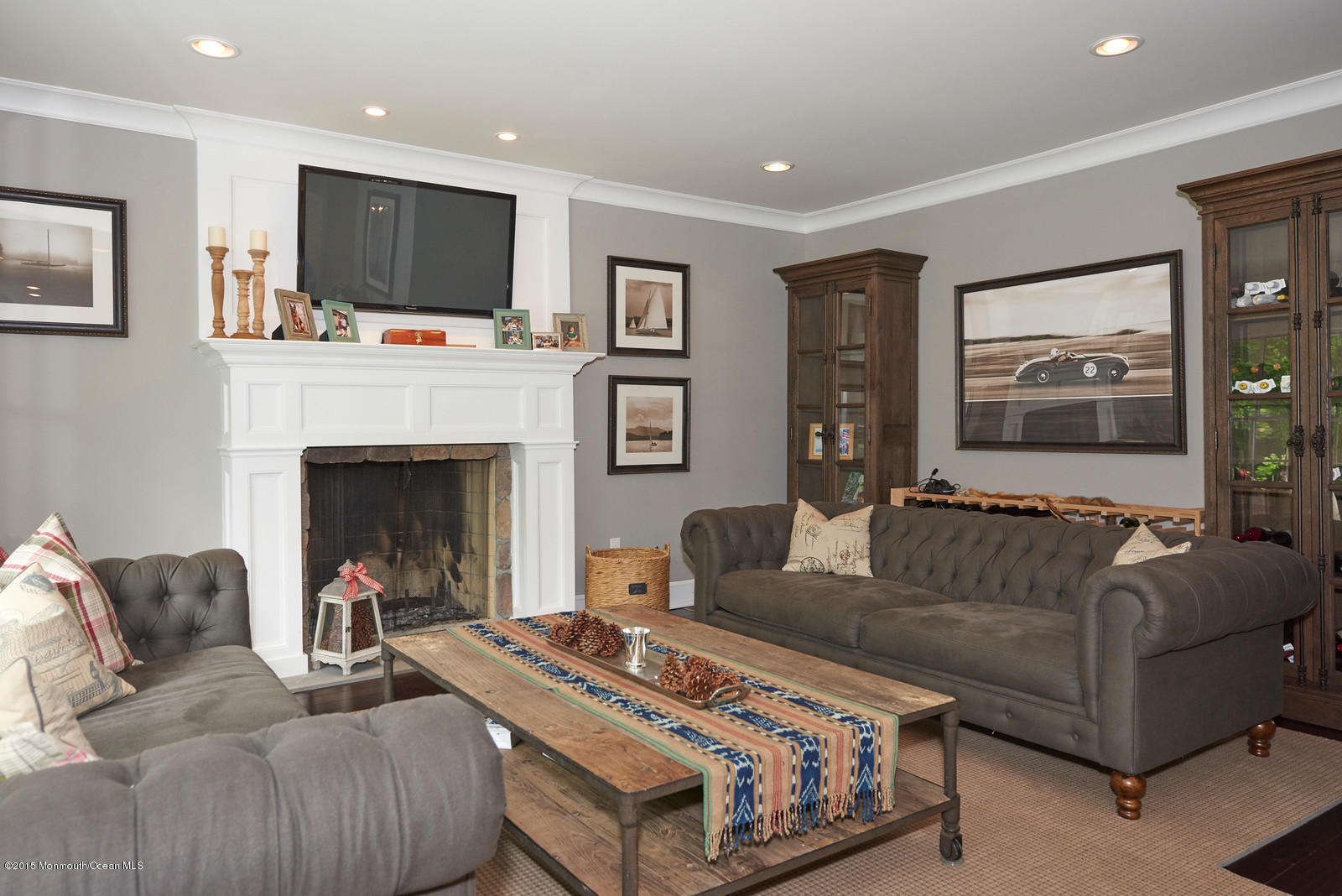 269 Sunnyside Road Lincroft, NJ 07738 - Photo 10 of 25 269 Sunnyside Family room 2