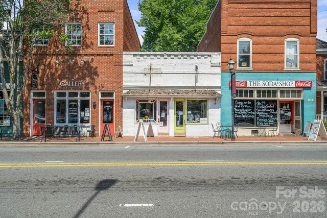 $998,500 | 18530 Carnegie Overlook Boulevard, Davidson, NC 28036