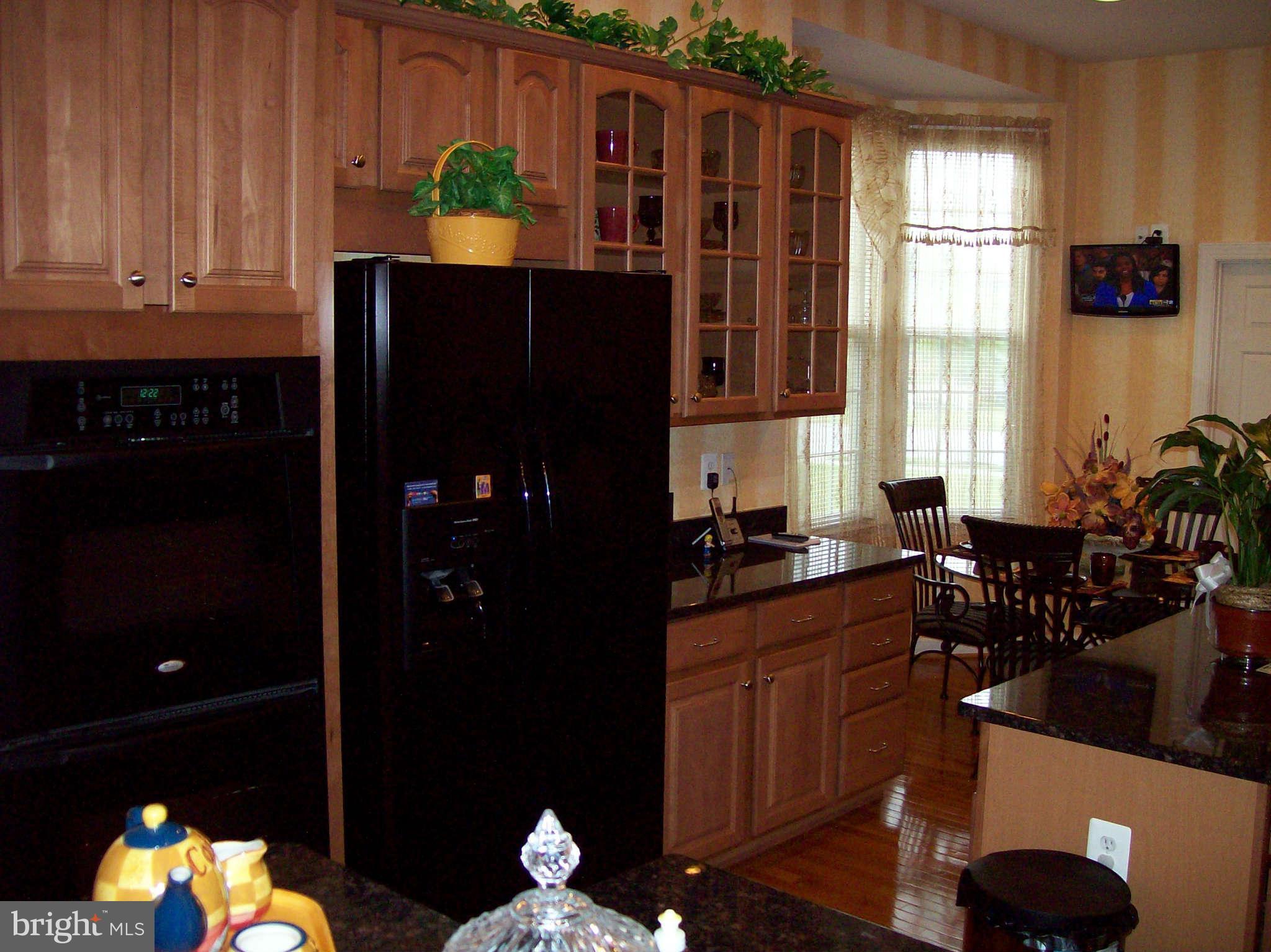4308 Pearlberry Road Baltimore, MD 21208 - Photo 9 of 22 Kitchen