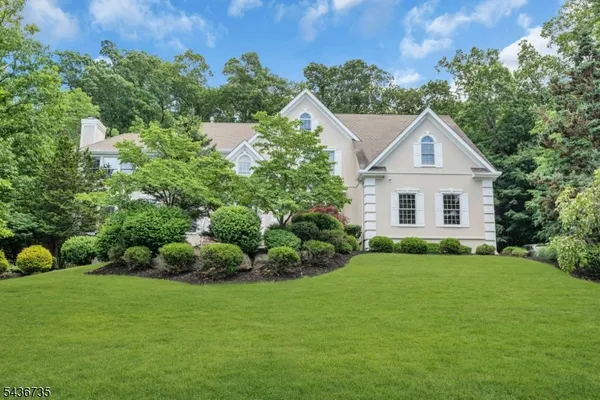 $2,100,000 | 66 Beachmont Terrace, North Caldwell, NJ 07006