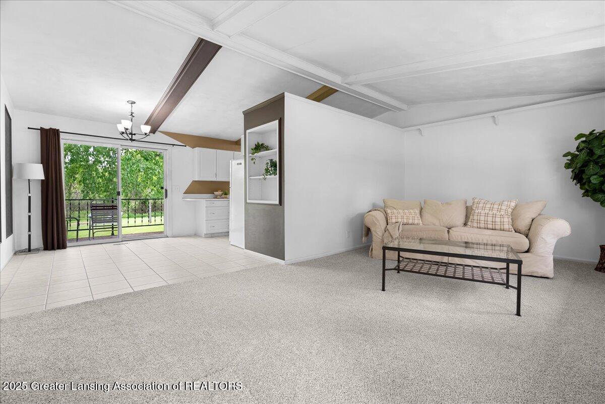 2805 North Stewart Road Charlotte, MI 48813 - Photo 8 of 41 27-Media Jett - 26