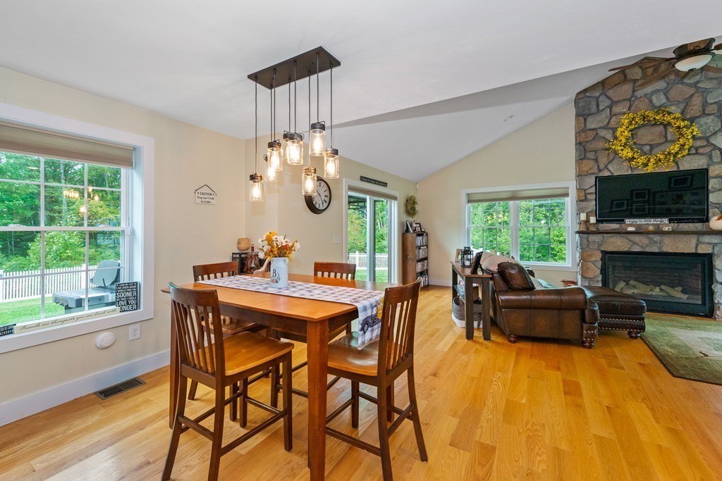 185 Smoke Street Barrington, NH 03825 - Photo 10 of 37