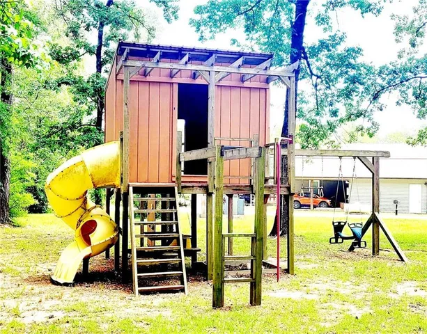 $225,000 | 1156 McKay Circle, Montgomery, LA 71454