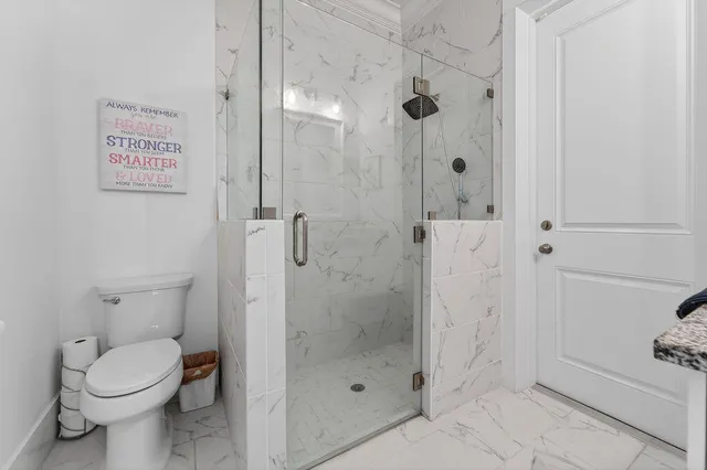 $775,000 | 443 Southeast Dolphin Drive, Stuart, FL 34996